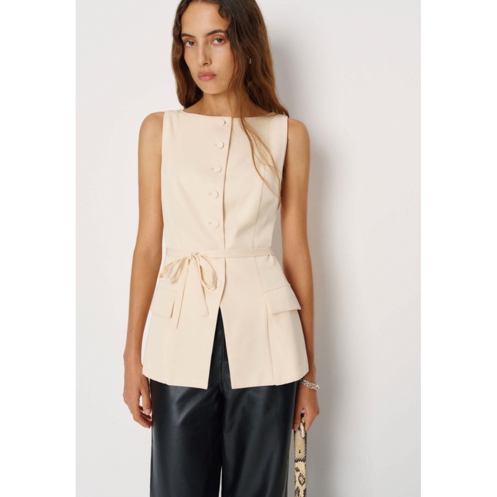 Reformation Camellia Top Beige Sleeveless Vest Button Front Belted Size 10